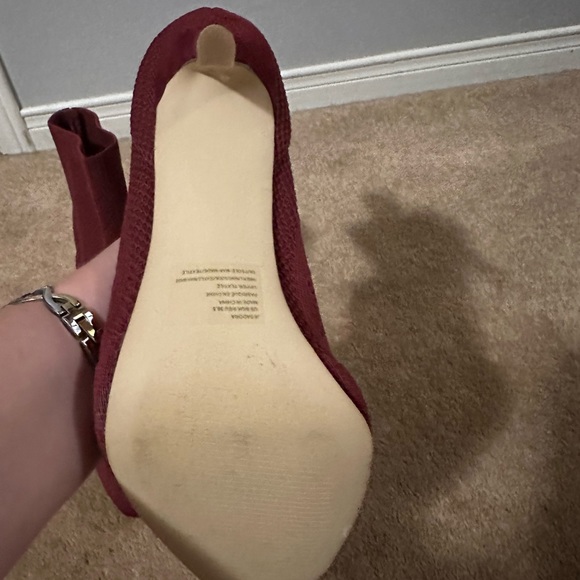 Burgundy booties from Just Fab - Picture 2 of 2